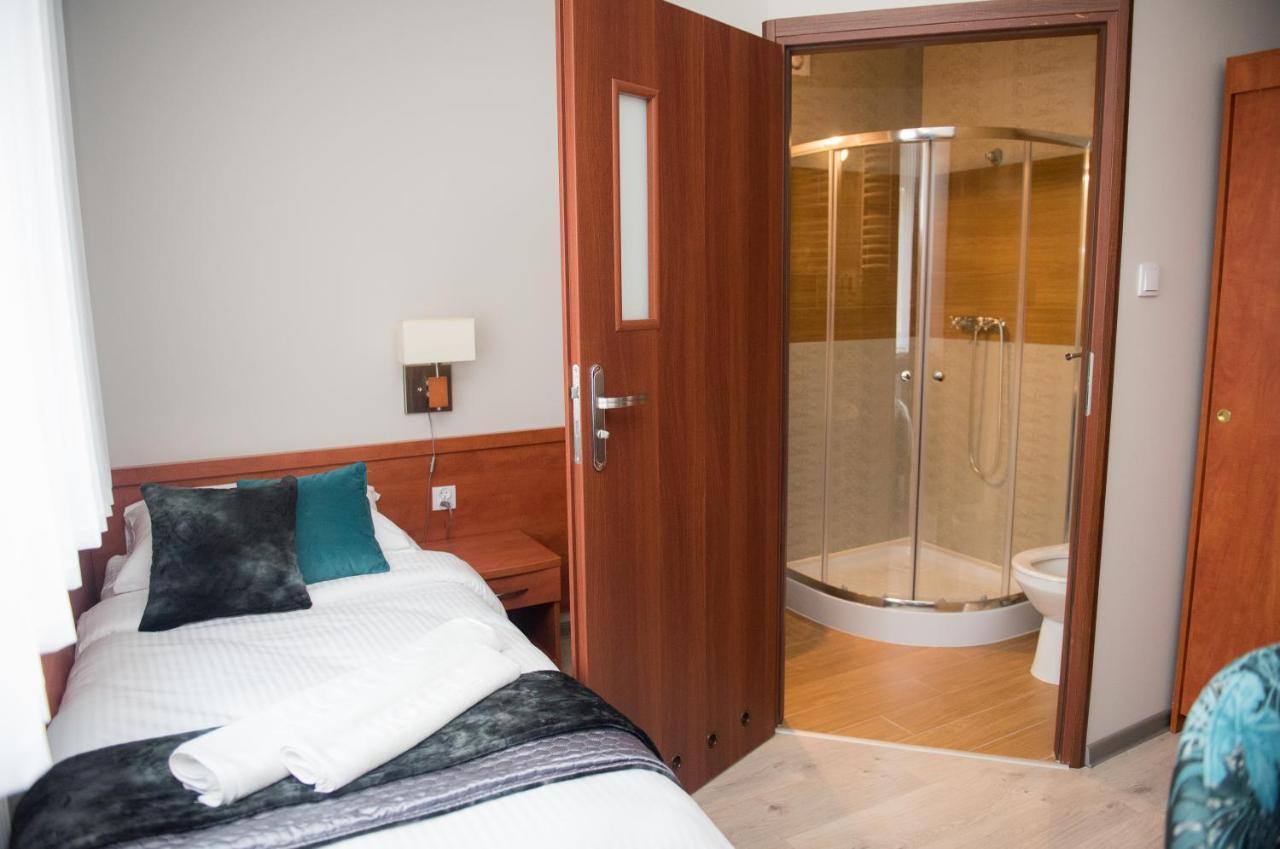 Aparthotel Geris Częstochowa Exterior foto